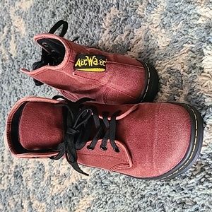 Maroon Doc Marten Shoreditch Canvas Shoe Size 7